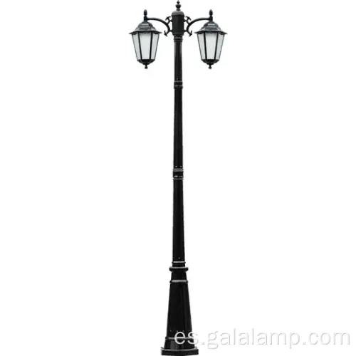 Elegantes luces de paisaje impermeables para jardines al aire libre